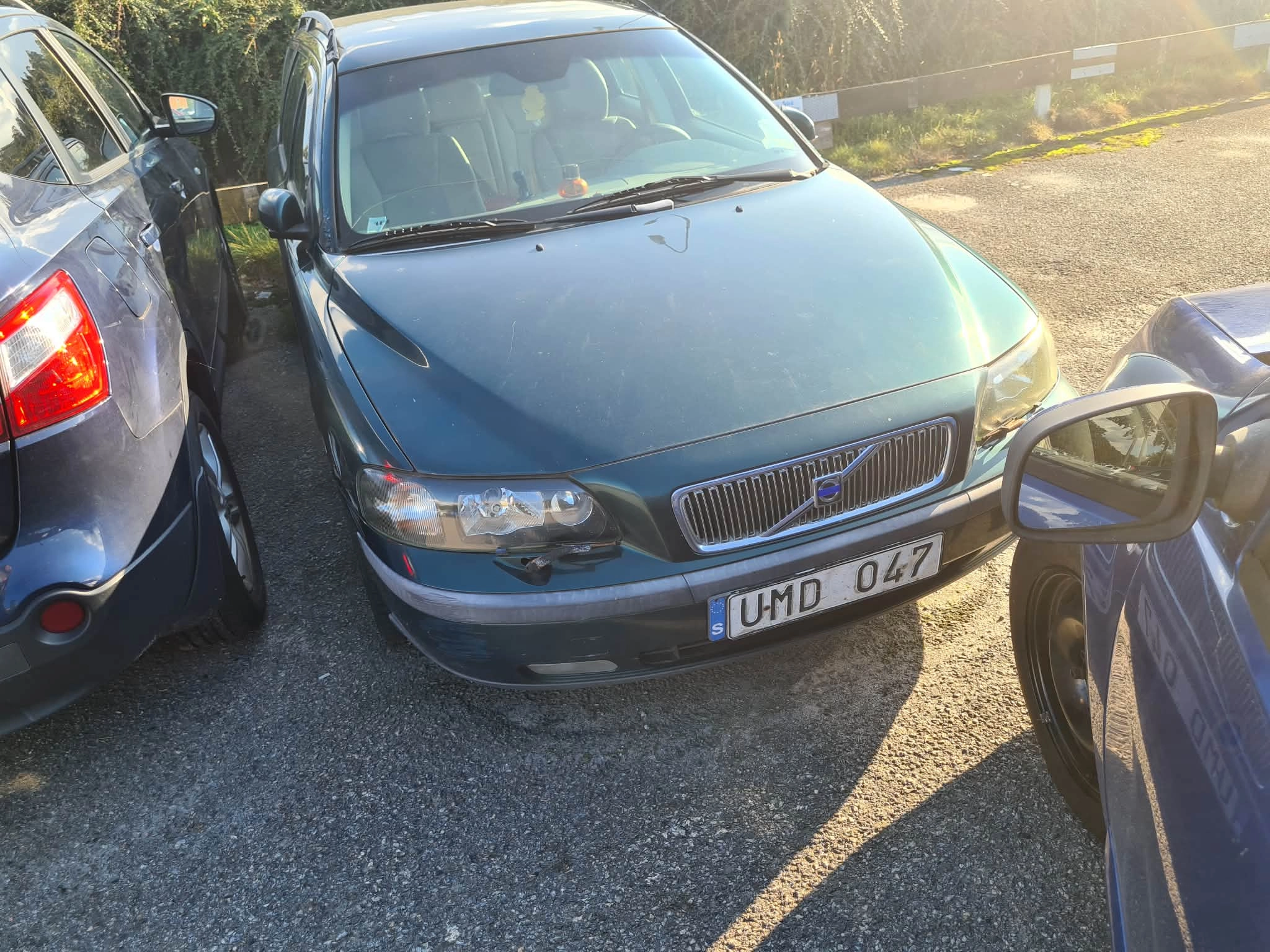 Huvudbild för Volvo V70 2004